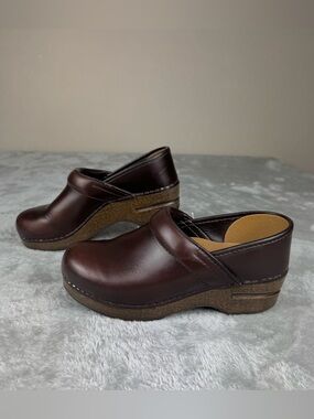 Dansko Leather Slip On Mule Clog Shoes Womens Size 36